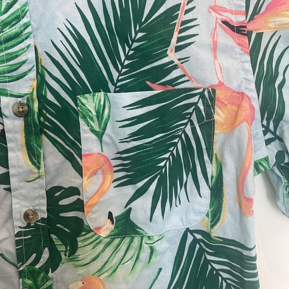 Old Navy Men’s Size Small Flamingo Palm Print Blue Short Sleeve Tropical Shirt - Picture 3 of 5